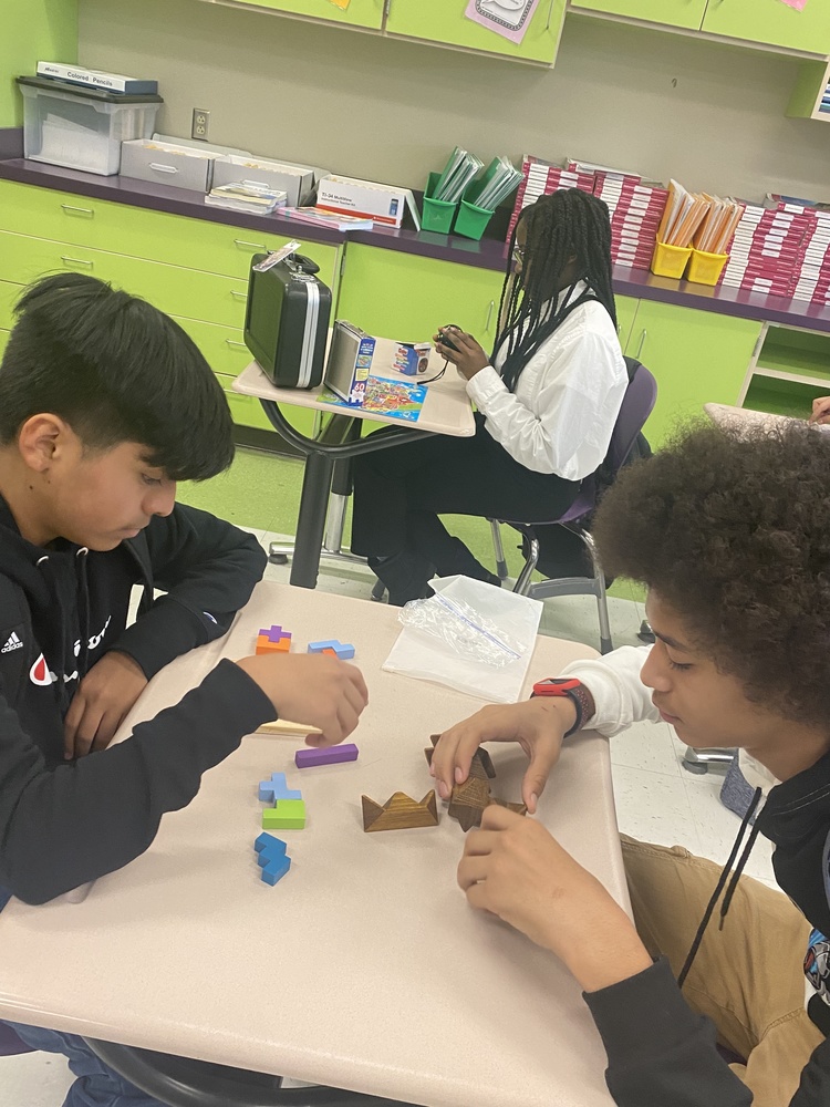 Students enjoy Club Day.